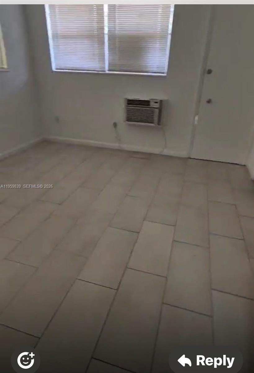 285 Northeast 191st Street, Unit 2907 Miami, FL 33179 - Photo 4 of 16