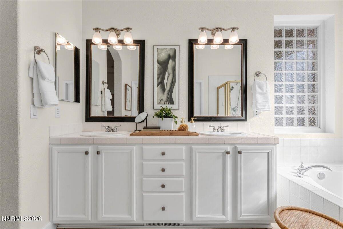 1646 Commonwealth Circle Reno, NV 89503 - Photo 18 of 32 34-1646 Commonwealth Circle Reno NV 8950