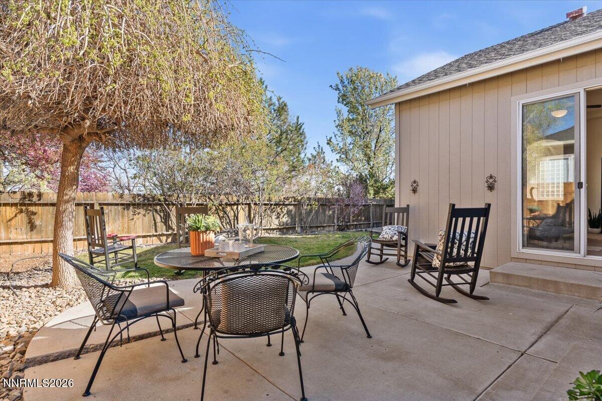 1646 Commonwealth Circle Reno, NV 89503 - Photo 3 of 32 41-1646 Commonwealth Circle Reno NV 8950