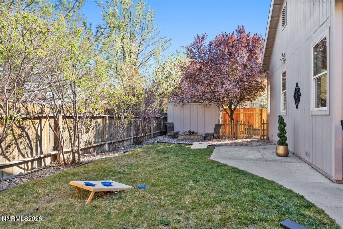 1646 Commonwealth Circle Reno, NV 89503 - Photo 5 of 32 46-1646 Commonwealth Circle Reno NV 8950