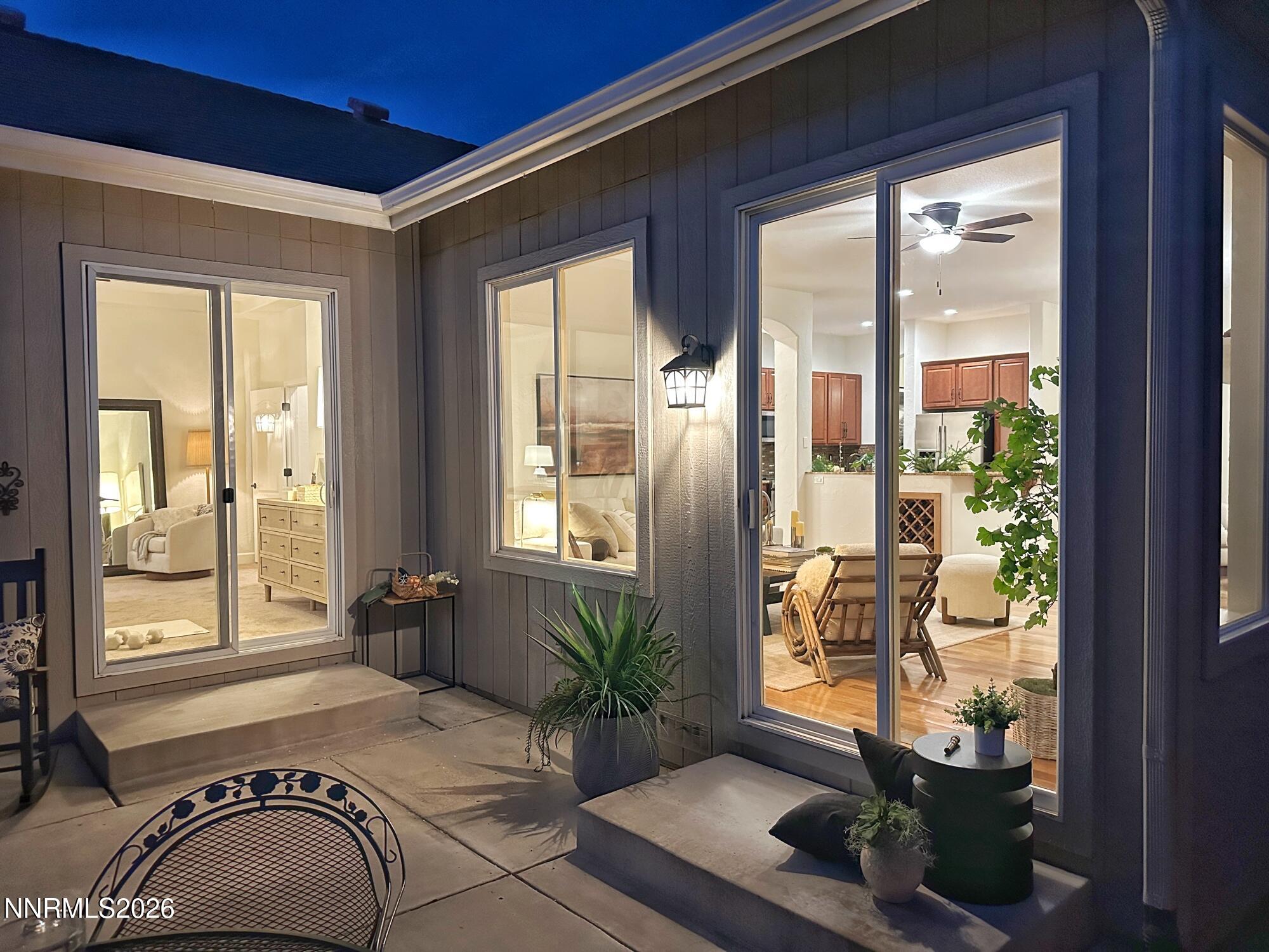 1646 Commonwealth Circle Reno, NV 89503 - Photo 10 of 32 Snapseed