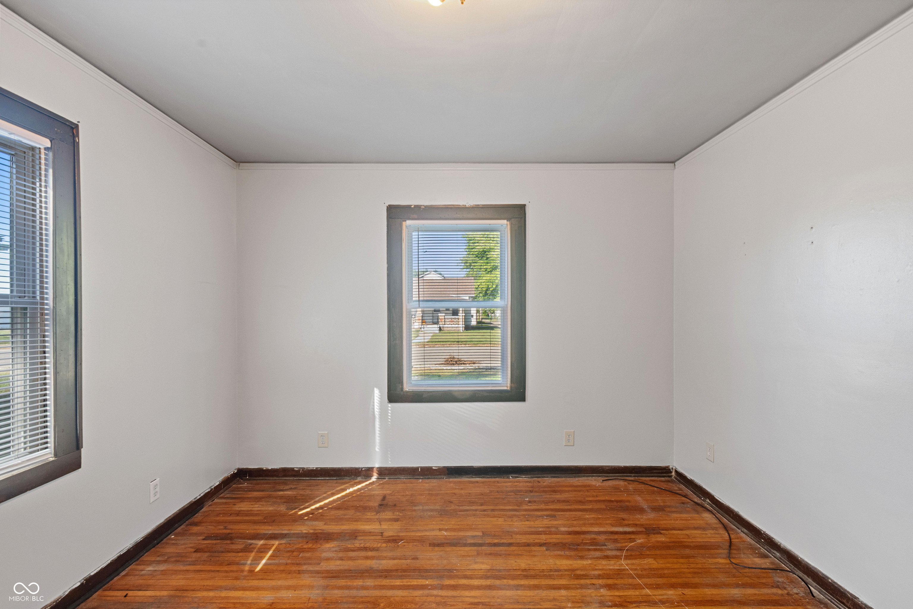 213 Hege Avenue Columbus, IN 47201 - Photo 13 of 18