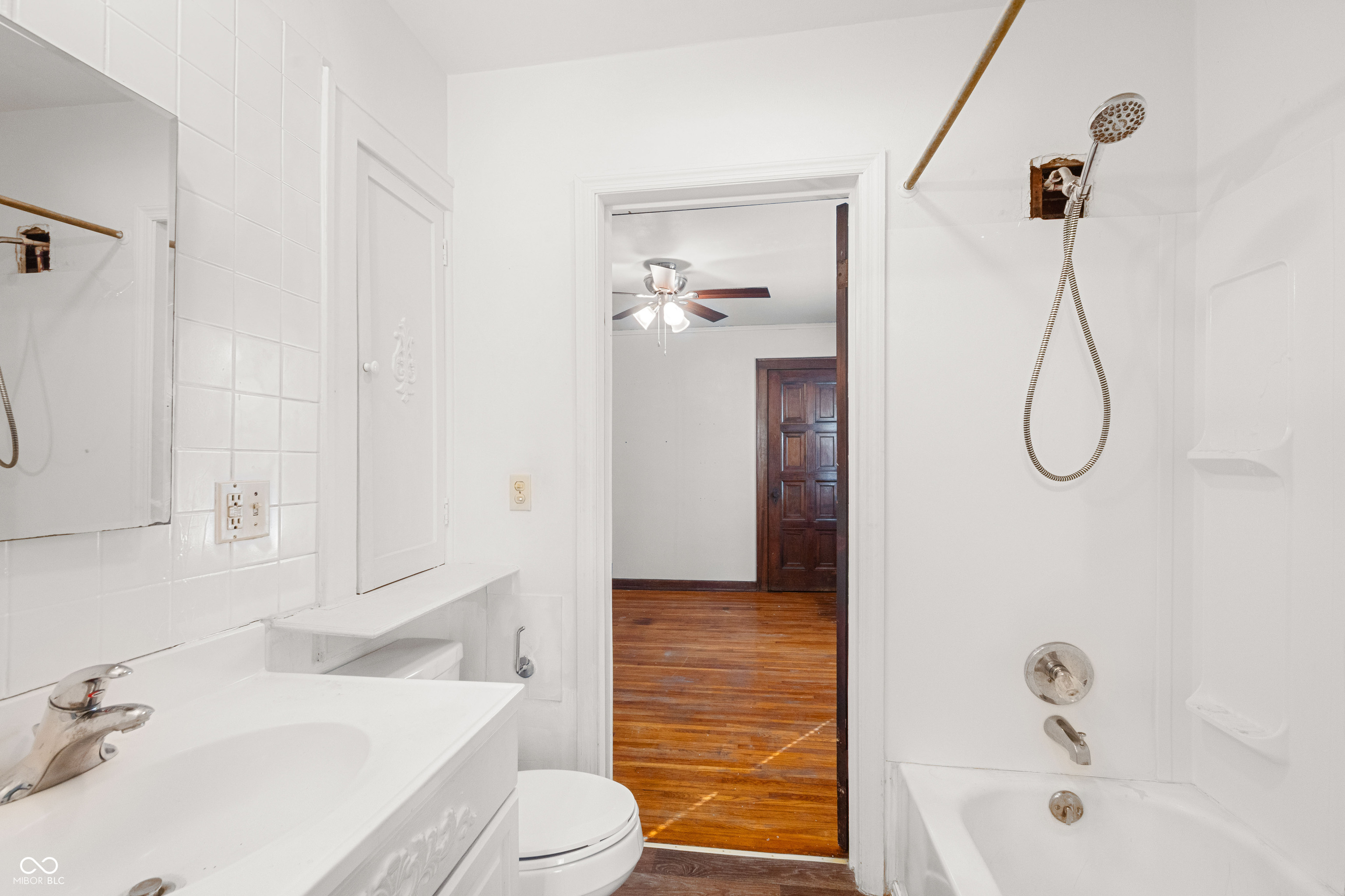 213 Hege Avenue Columbus, IN 47201 - Photo 15 of 18