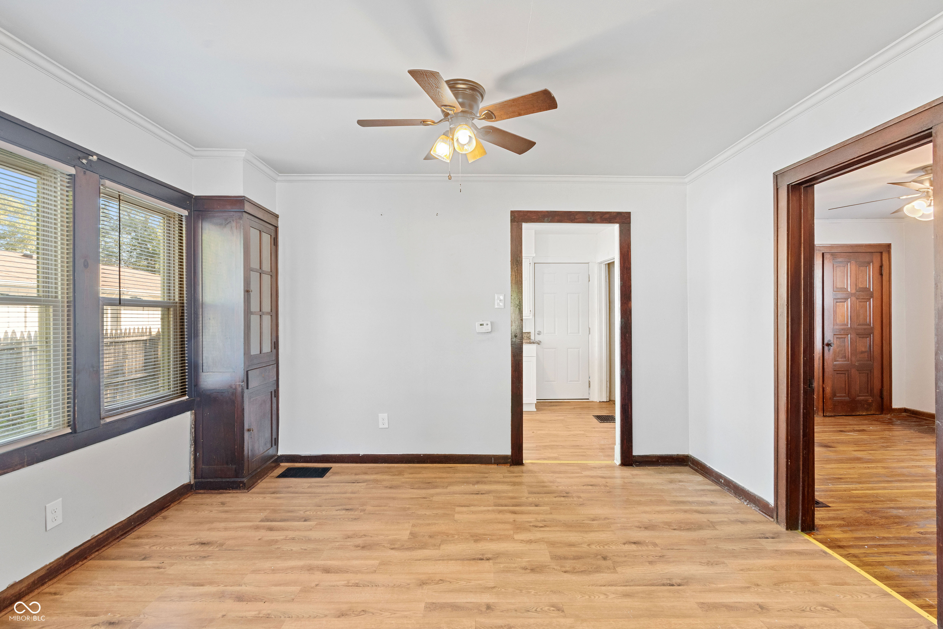 213 Hege Avenue Columbus, IN 47201 - Photo 7 of 18