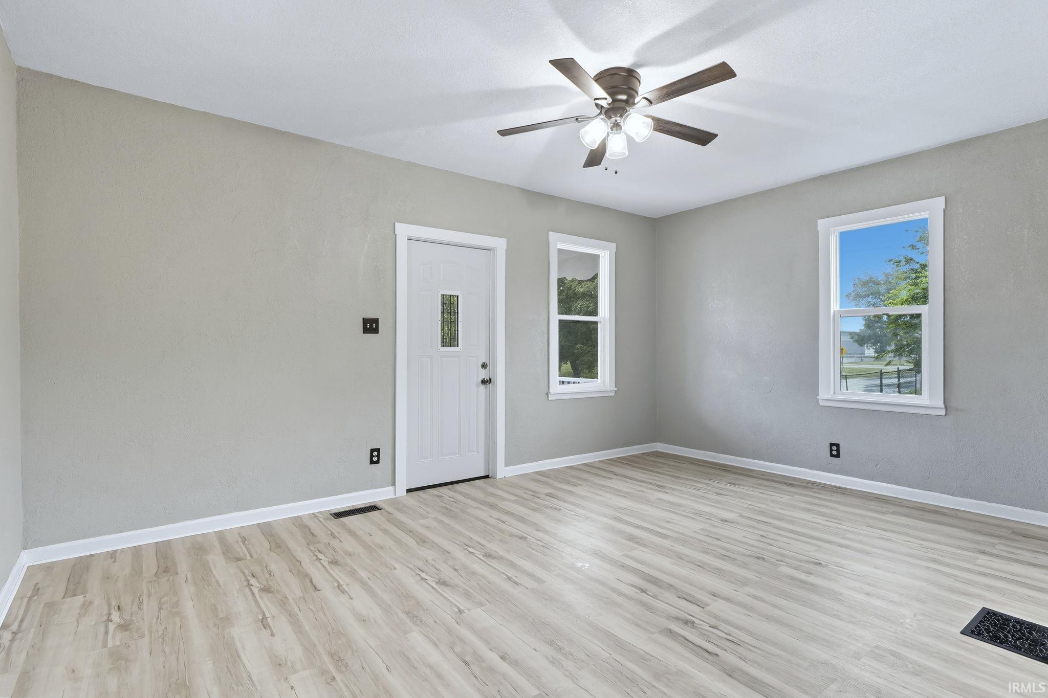 1125 East Washington Street Muncie, IN 47305 - Photo 5 of 36