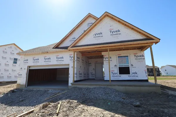 $476,400 | 1593 Kenneth Drive, Delaware, OH 43015