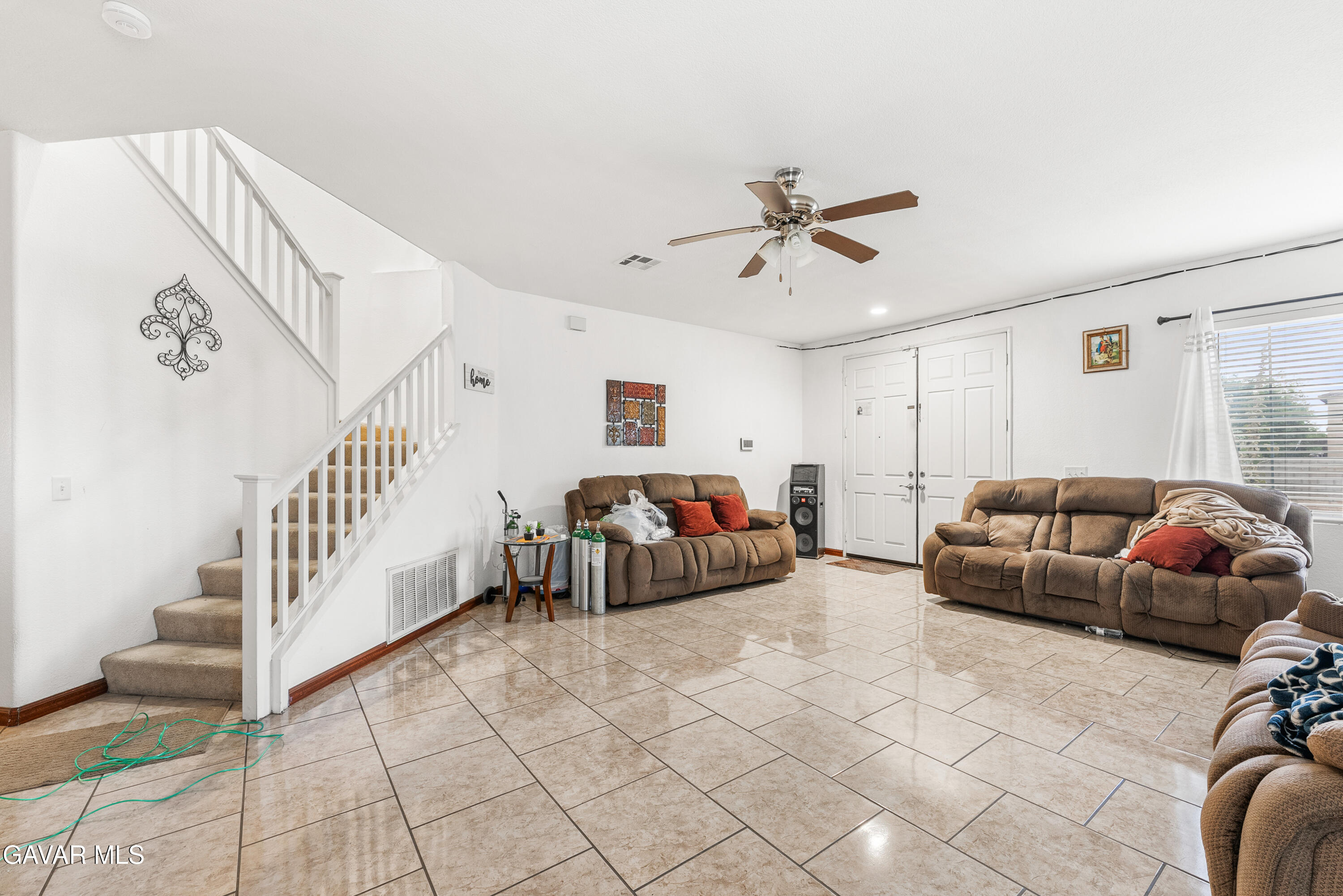 43525 Rucker Street Lancaster, CA 93535 - Photo 4 of 28 Rucker St-5