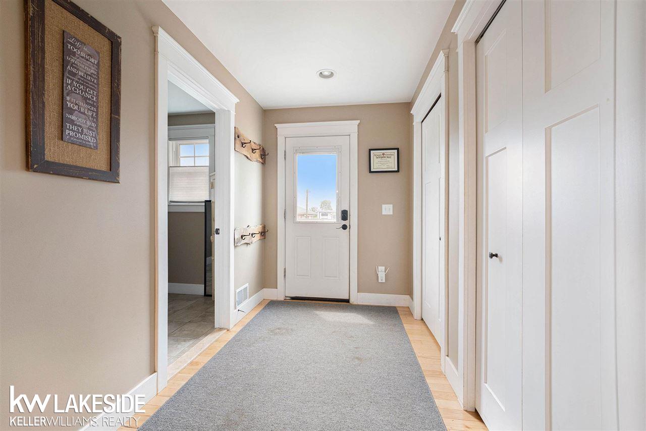 22044 Armada Center Road Armada, MI 48005 - Photo 11 of 44