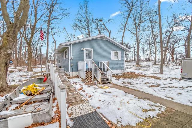 $185,000 | 542 Huycks View Drive, Coldwater, MI 49036