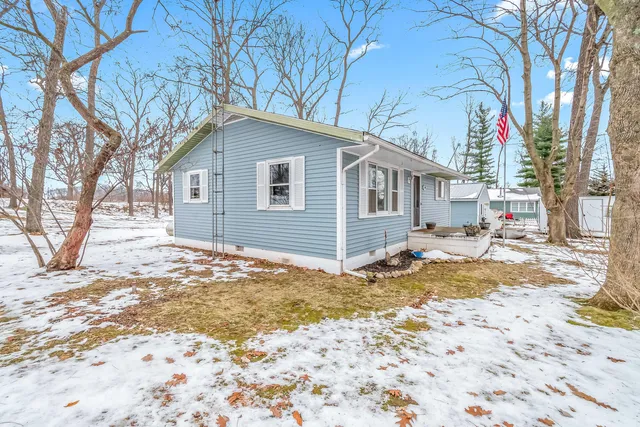 $185,000 | 542 Huycks View Drive, Coldwater, MI 49036