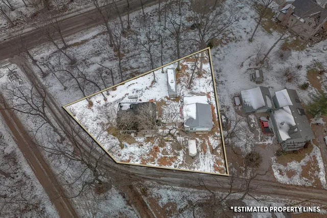 $185,000 | 542 Huycks View Drive, Coldwater, MI 49036