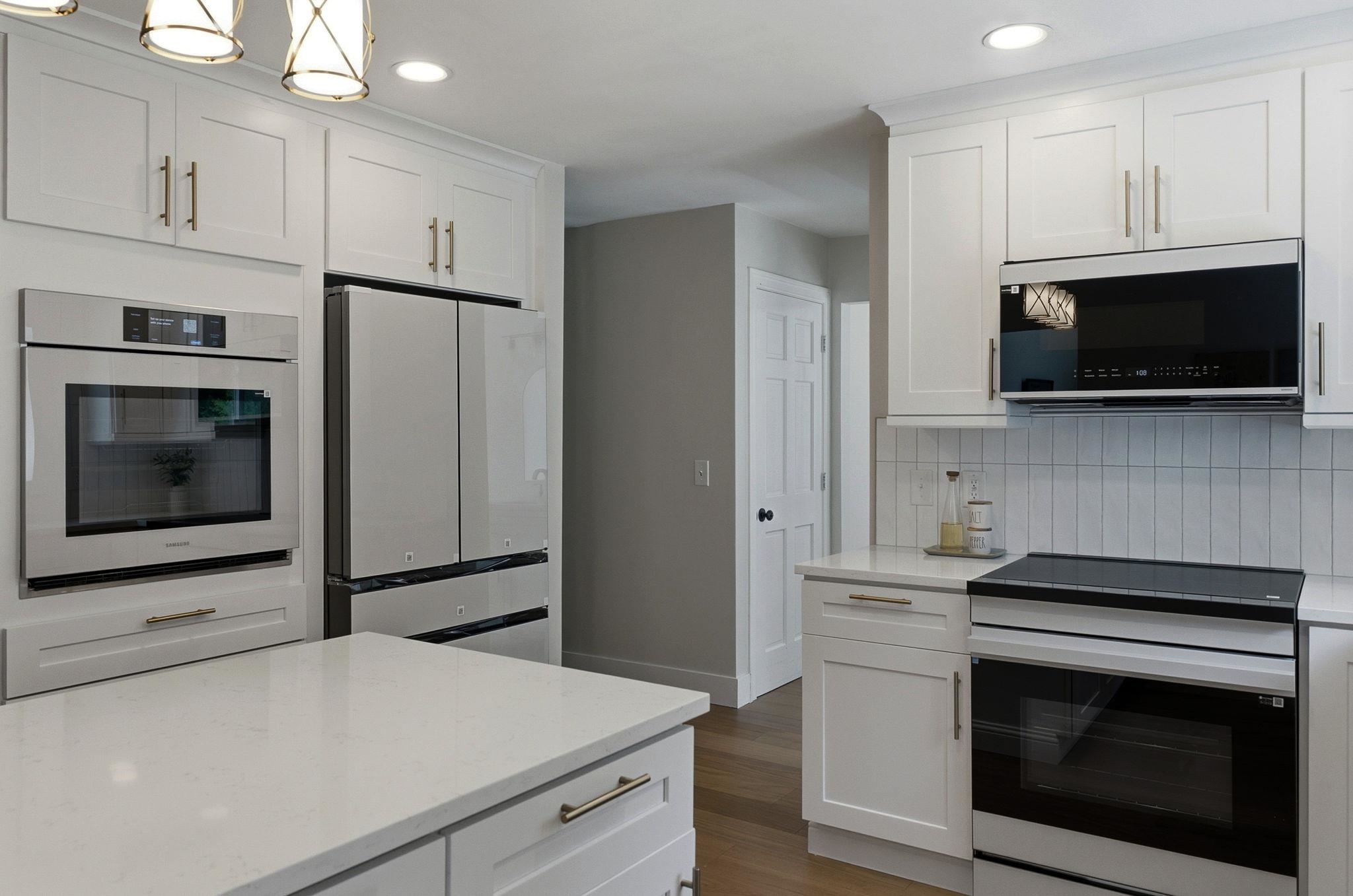 60 Horseshoe Road Windham, NH 03087 - Photo 19 of 35