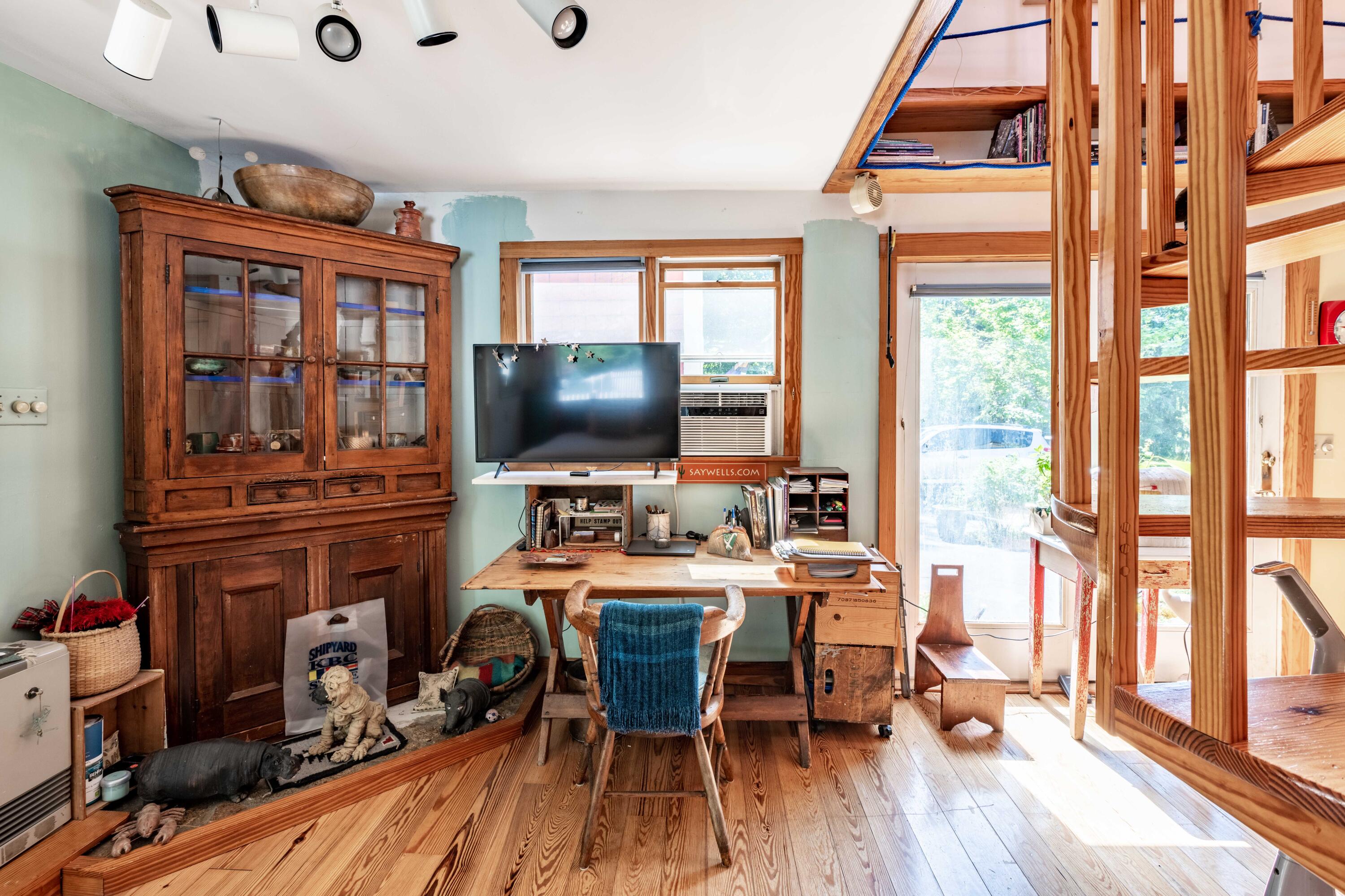 255 Log Cabin Road Arundel, ME 04046 - Photo 58 of 82 logcabin-75