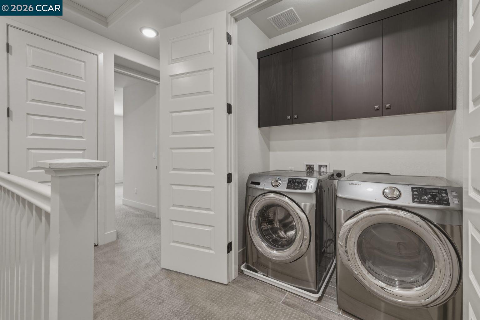 2737 5th Street Alameda, CA 94501 - Photo 25 of 37 a utility room with dryer and washer
