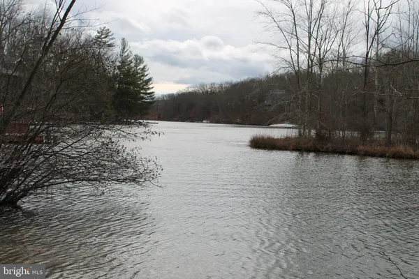 $450,000 | 0 Lakeview Drive, Cross Junction, VA 22625