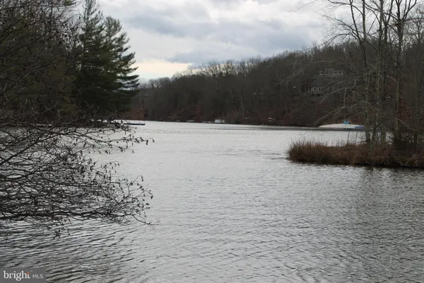 $450,000 | 0 Lakeview Drive, Cross Junction, VA 22625