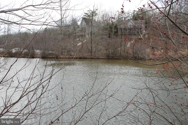 $450,000 | 0 Lakeview Drive, Cross Junction, VA 22625