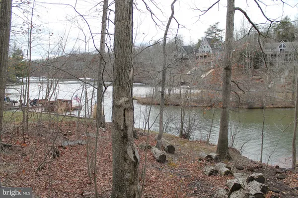 $450,000 | 0 Lakeview Drive, Cross Junction, VA 22625