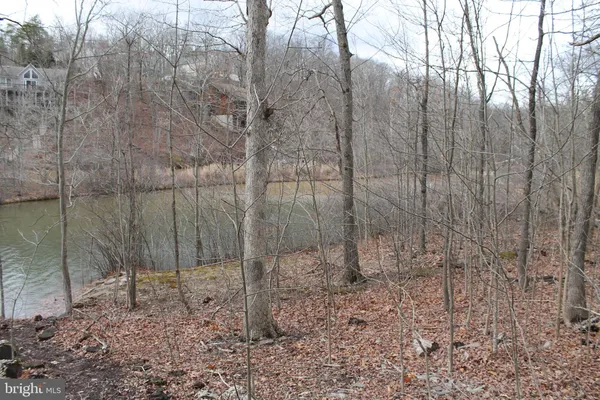 $450,000 | 0 Lakeview Drive, Cross Junction, VA 22625