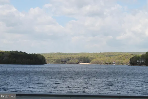 $450,000 | 0 Lakeview Drive, Cross Junction, VA 22625