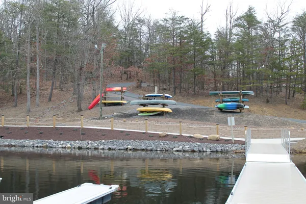 $450,000 | 0 Lakeview Drive, Cross Junction, VA 22625