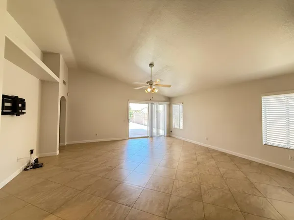 $2,350 | 766 East Baylor Lane, Chandler, AZ 85225