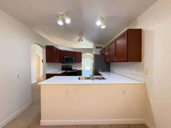 $2,350 | 766 East Baylor Lane, Chandler, AZ 85225