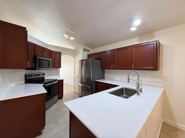 $2,350 | 766 East Baylor Lane, Chandler, AZ 85225