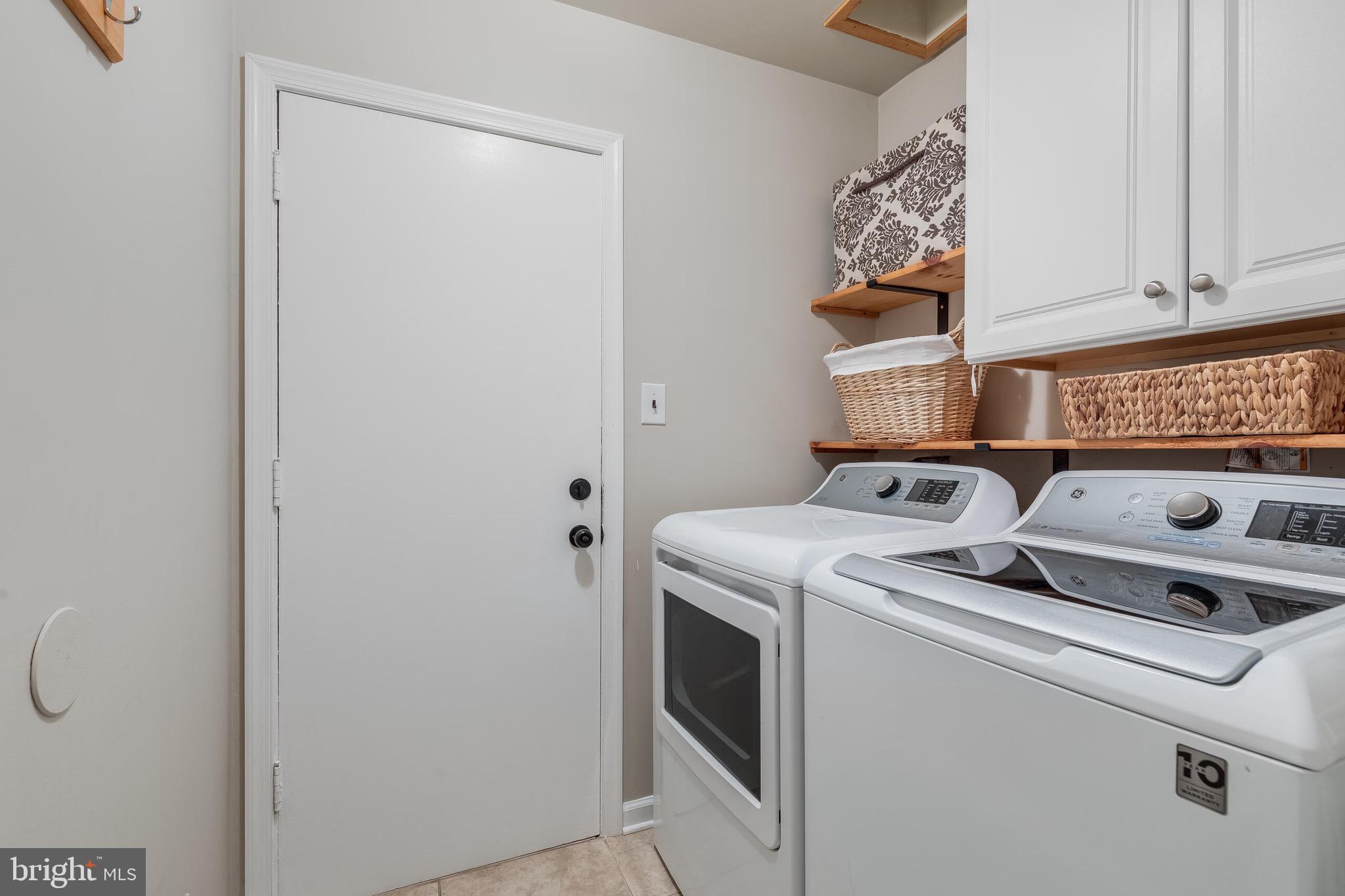 1700 Chester Mill Road Silver Spring, MD 20906 - Photo 32 of 53 a utility room with dryer and washer