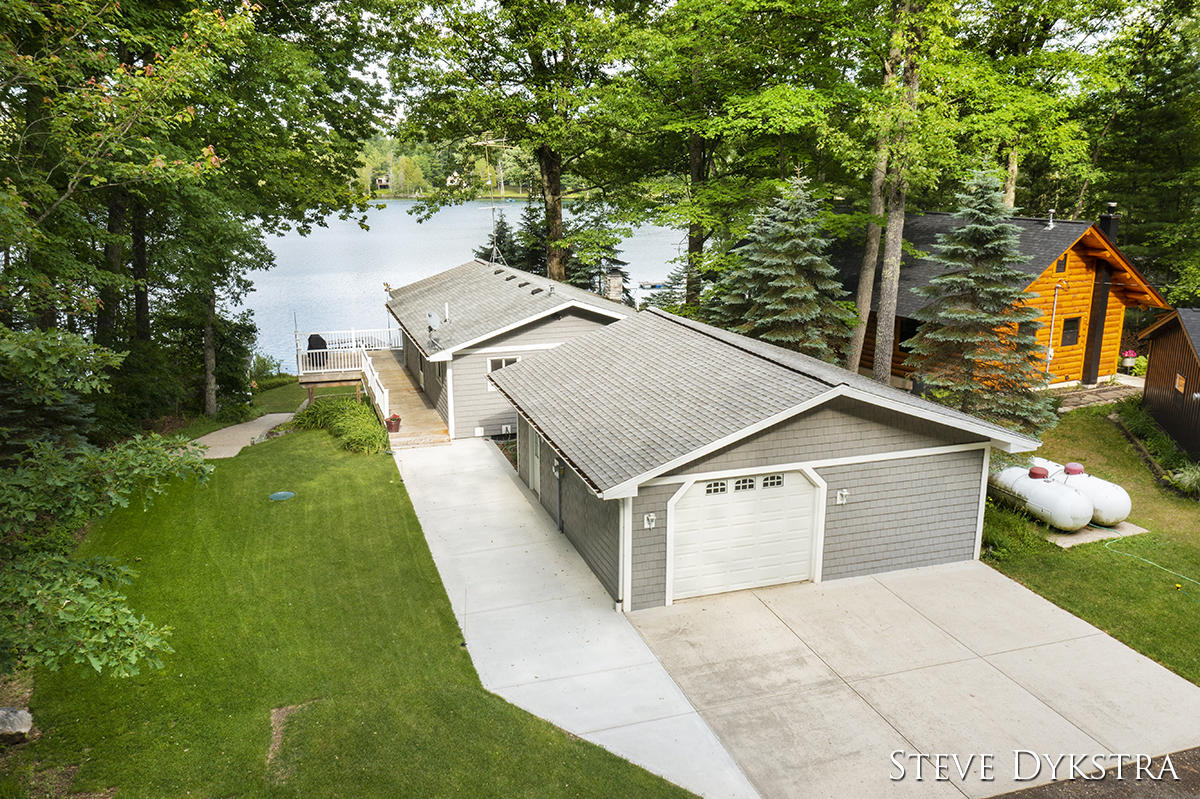 6973 North Maple Ridge Circle Irons, MI 49644 - Photo 35 of 51 IMG_1049