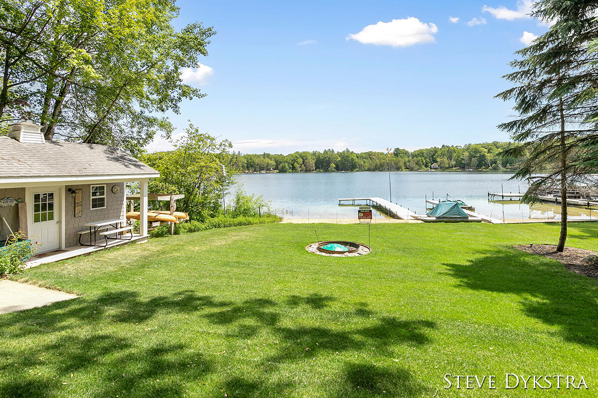 6973 North Maple Ridge Circle Irons, MI 49644 - Photo 4 of 51 IMG_1028