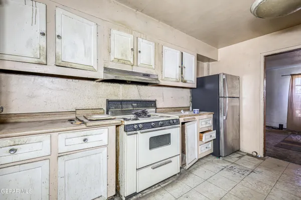 $85,000 | 120 Loma Vista Drive, Sunland Park, NM 88063