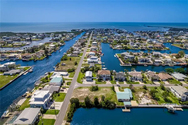 $179,900 | 1 Flexer Drive, Hernando Beach, FL 34607