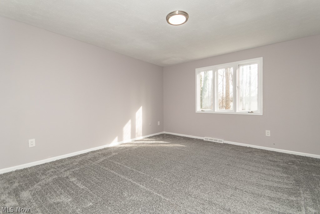 37424 Hunters Ridge Road Solon, OH 44139 - Photo 16 of 25