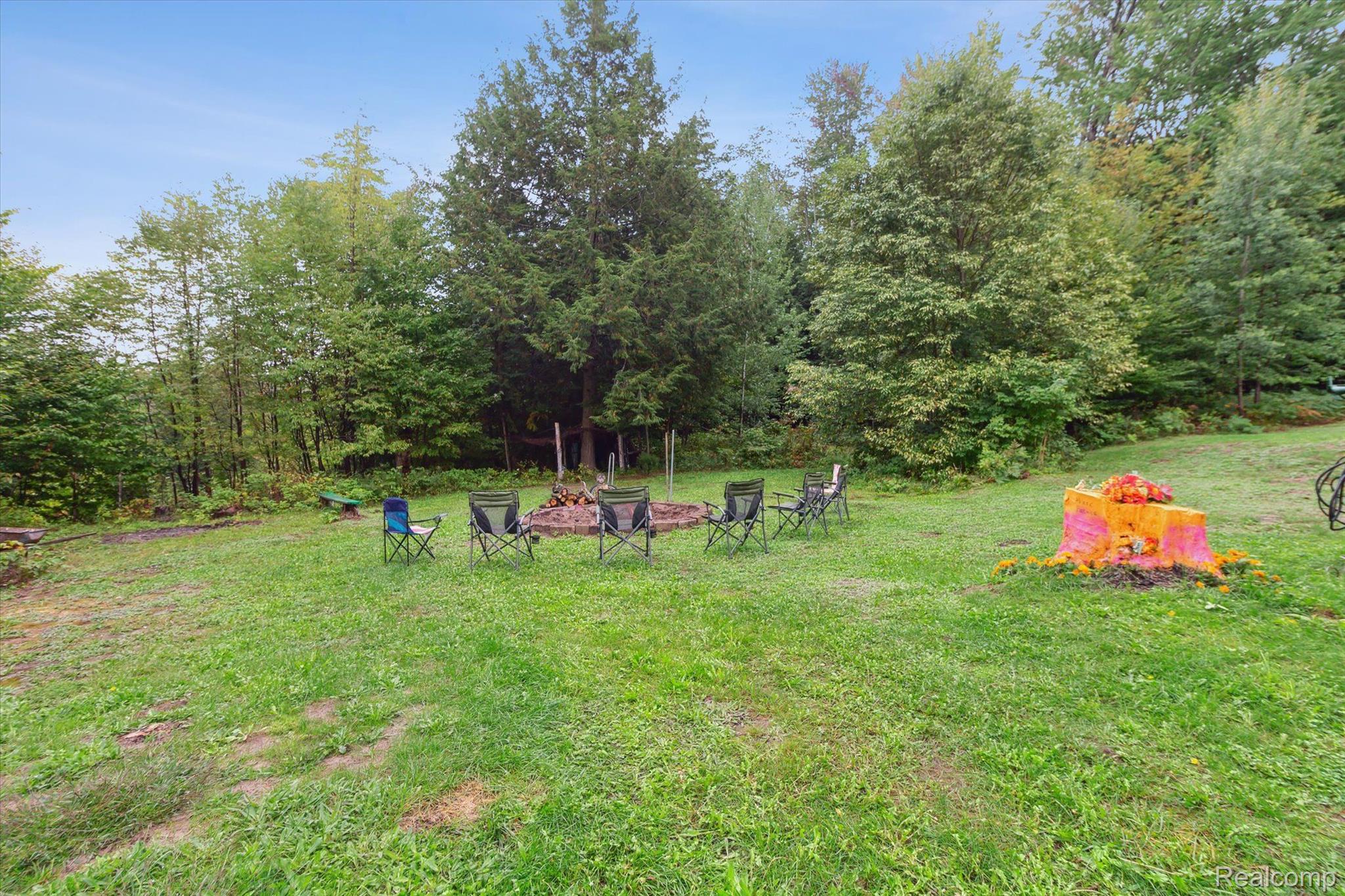 6320 Pincherry Road Charlevoix, MI 49720 - Photo 13 of 16