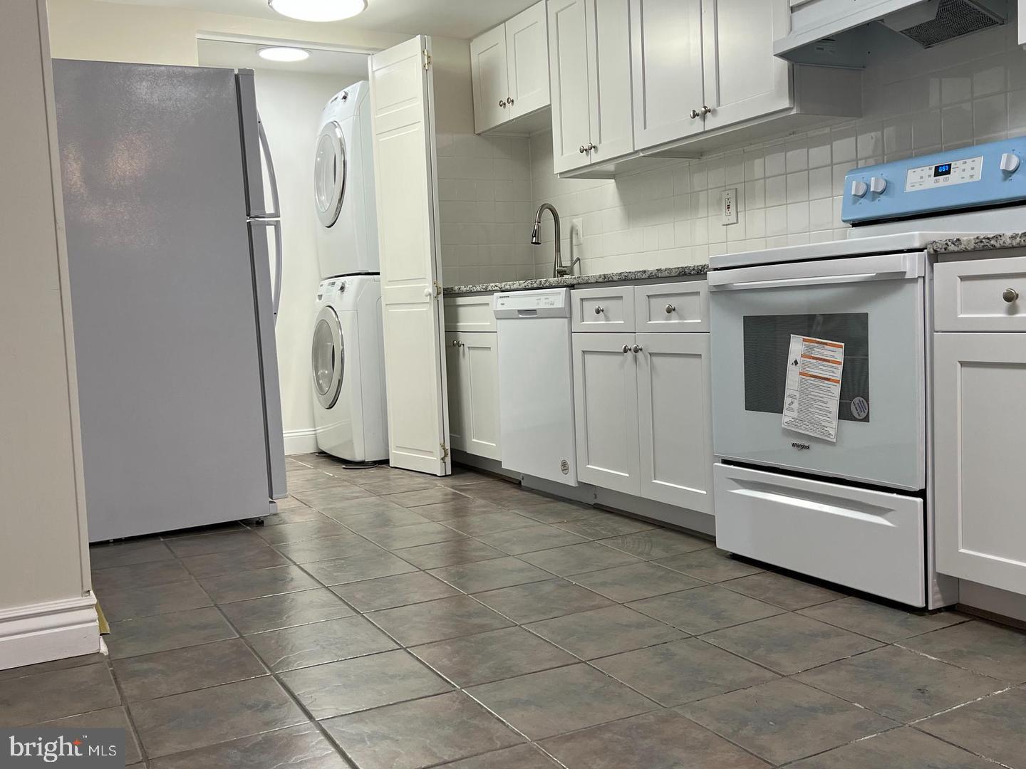 7181 D Cimarron Court Frederick, MD 21703 - Photo 7 of 17