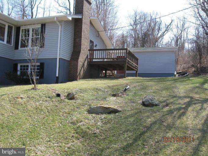 21990 Blue Ridge Mountain Road Paris, VA 20130 - Photo 21 of 30 Exterior #3