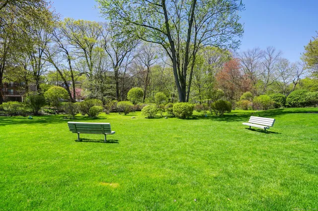 $469,000 | 105 Richards Avenue, Unit 2308, Norwalk, CT 06854