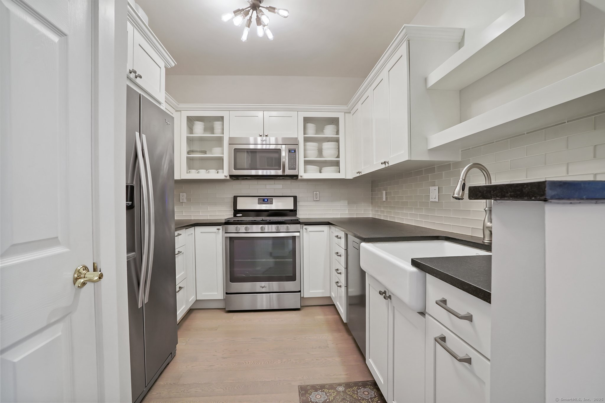 105 Richards Avenue, Unit 2308 Norwalk, CT 06854 - Photo 6 of 22