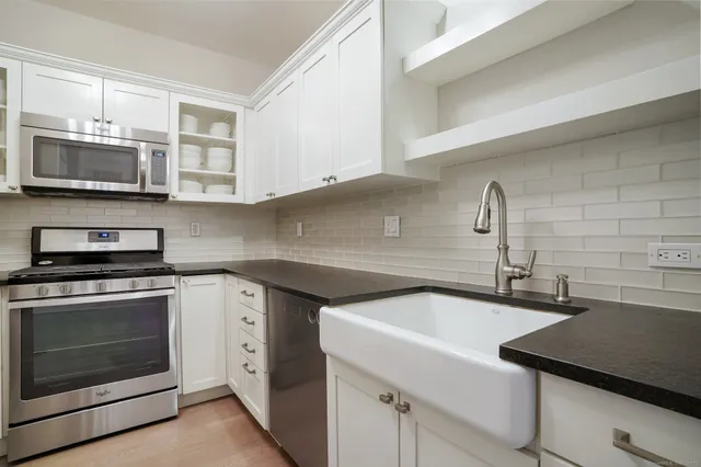 $469,000 | 105 Richards Avenue, Unit 2308, Norwalk, CT 06854