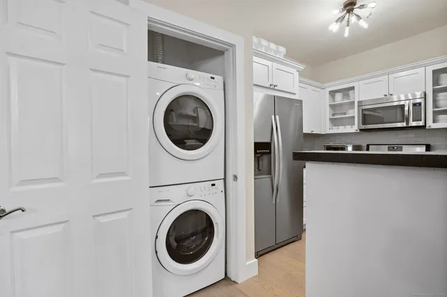 $469,000 | 105 Richards Avenue, Unit 2308, Norwalk, CT 06854