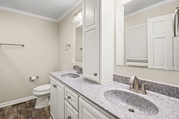 $365,000 | 3005 Highway 52 West, Lafayette, TN 37083