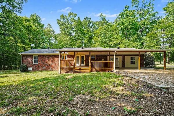 $365,000 | 3005 Highway 52 West, Lafayette, TN 37083