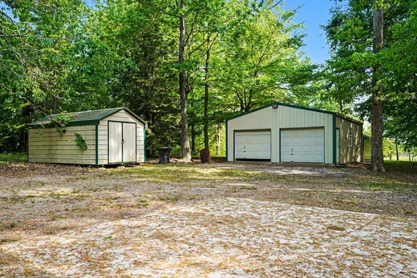 $365,000 | 3005 Highway 52 West, Lafayette, TN 37083