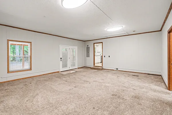 $365,000 | 3005 Highway 52 West, Lafayette, TN 37083