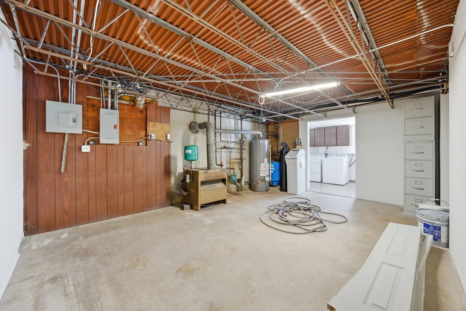 21122 Hillside Road Frankfort, IL 60423 - Photo 36 of 48 a view of livingroom with furniture