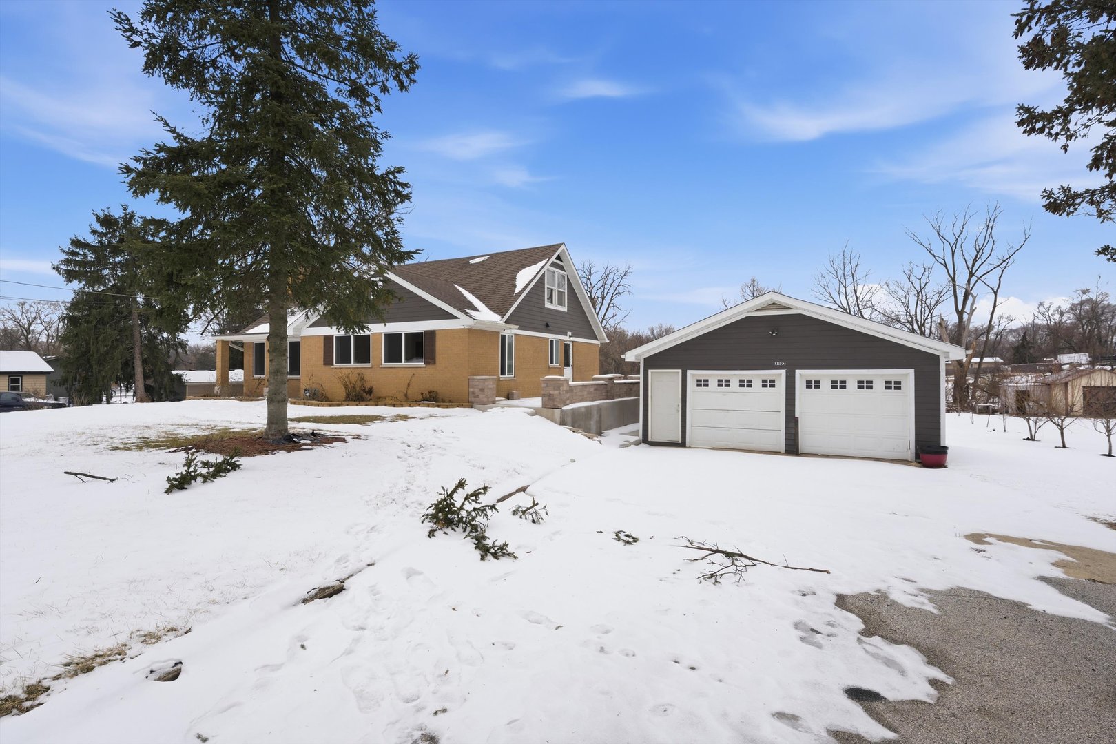 21122 Hillside Road Frankfort, IL 60423 - Photo 4 of 48 a view of a road with a snow in the background