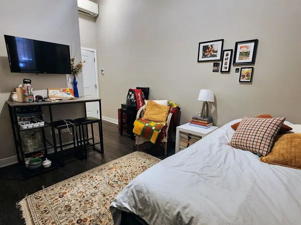 $1,100 | 1409 West Diversey Parkway, Unit 108, Chicago, IL 60614