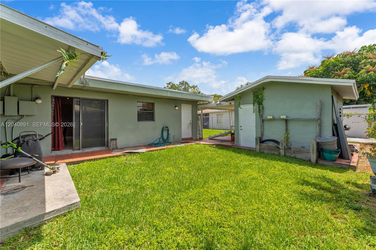6860 Southwest 18th Street Miami, FL 33155 - Photo 26 of 35