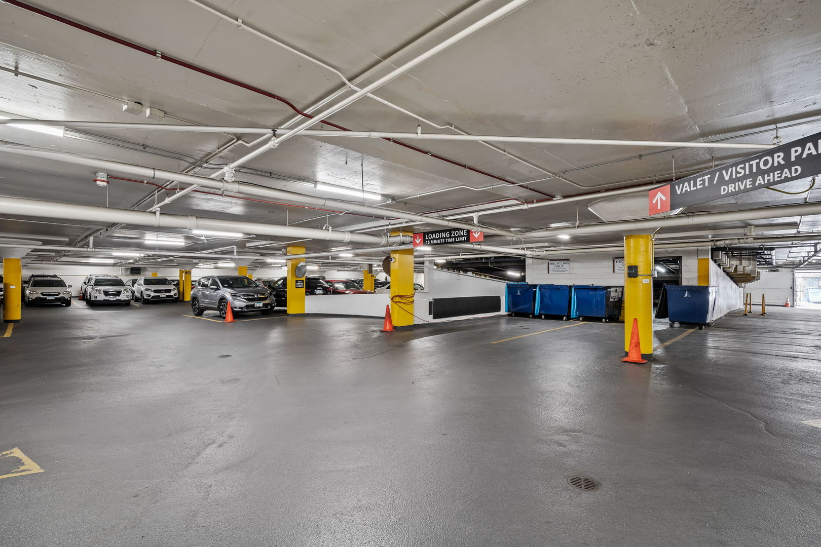 3930 North Pine Grove Avenue, Unit 2010 Chicago, IL 60613 - Photo 15 of 18